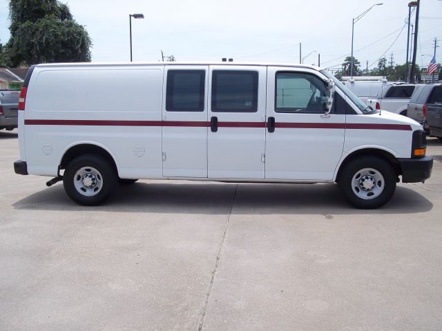 Chevrolet Express 2008 photo 4