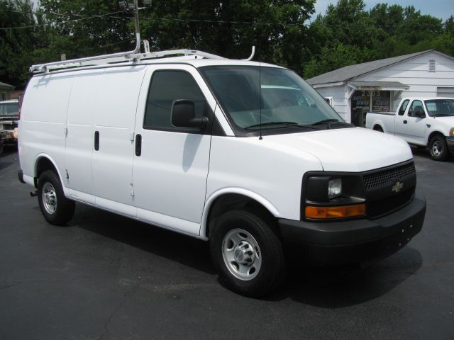 Chevrolet Express 2008 photo 3