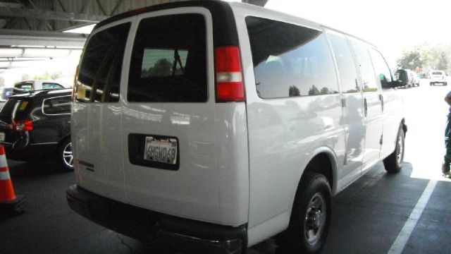 Chevrolet Express 2008 photo 6