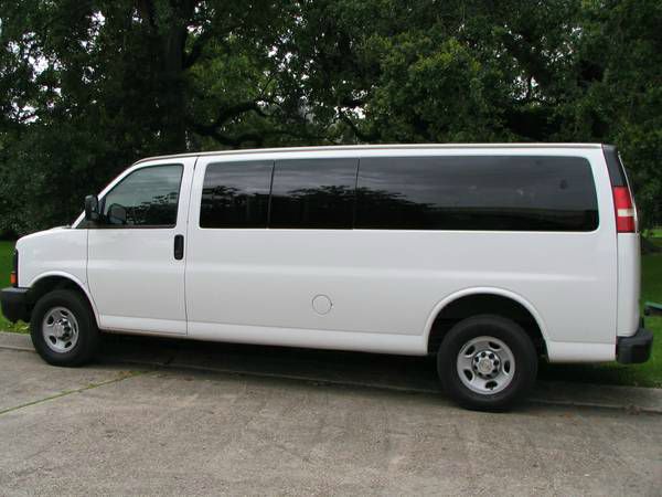 Chevrolet Express 2008 photo 4