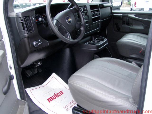 Chevrolet Express 2008 photo 4