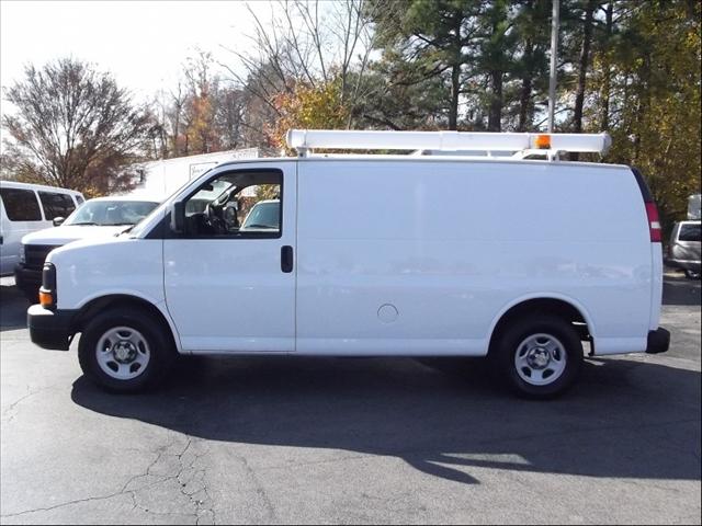 Chevrolet Express 2008 photo 2