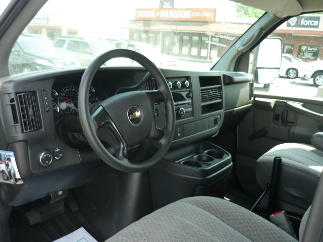 Chevrolet Express 2008 photo 4