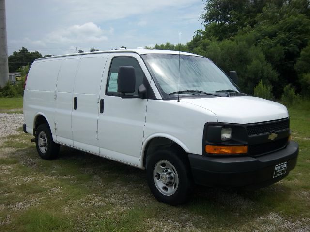 Chevrolet Express 2008 photo 2