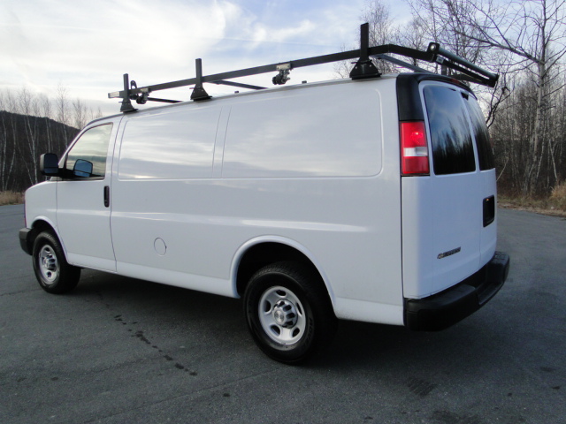 Chevrolet Express 2008 photo 2