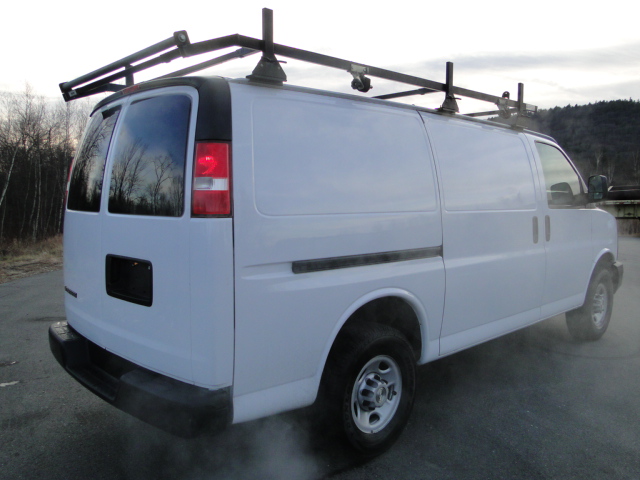 Chevrolet Express 2008 photo 3