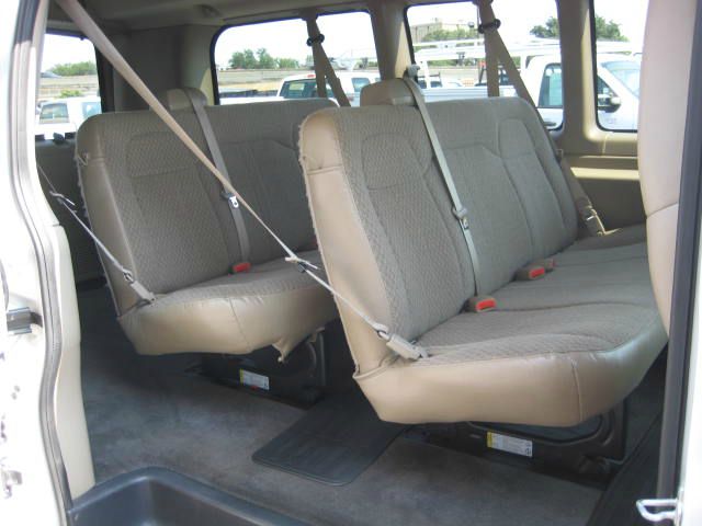 Chevrolet Express 2008 photo 2