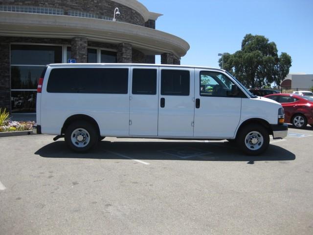 Chevrolet Express 2008 photo 4