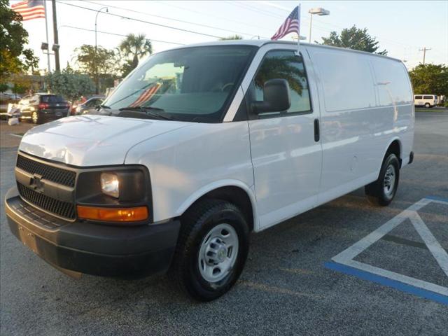 Chevrolet Express 2008 photo 2