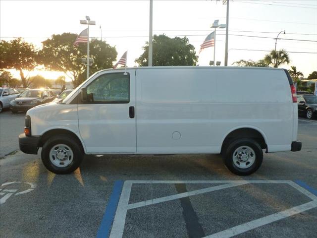 Chevrolet Express 2008 photo 3