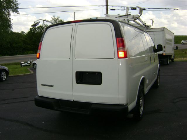 Chevrolet Express 2009 photo 5