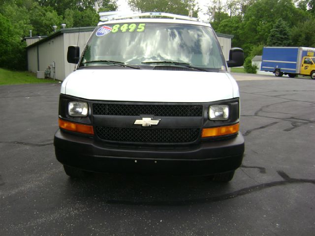 Chevrolet Express 2009 photo 8