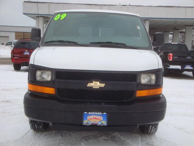 Chevrolet Express 2009 photo 1