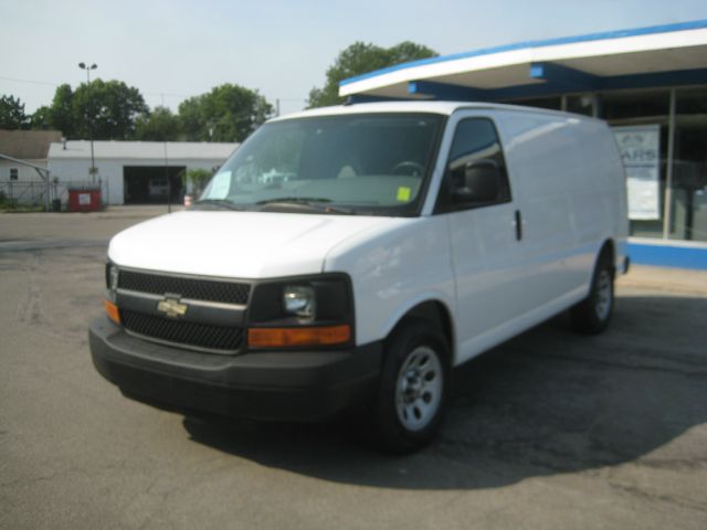 Chevrolet Express 2009 photo 1