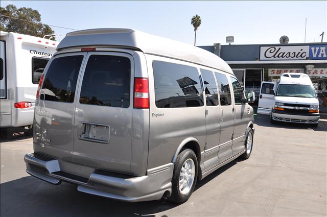 Chevrolet Express 2009 photo 1