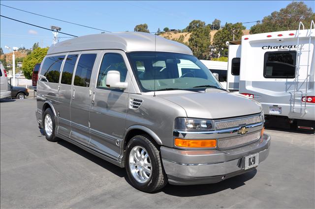 Chevrolet Express 2009 photo 3