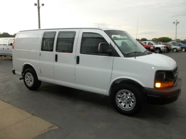 Chevrolet Express 2009 photo 3