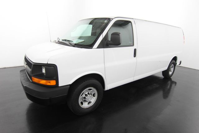 Chevrolet Express 2009 photo 1