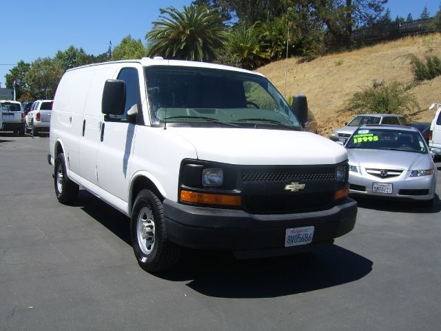 Chevrolet Express 2009 photo 4