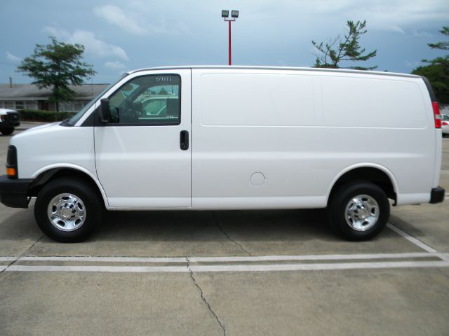 Chevrolet Express 2009 photo 1