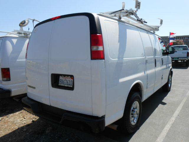 Chevrolet Express 2009 photo 4