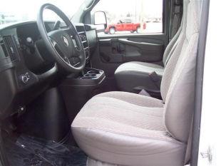 Chevrolet Express 2009 photo 2