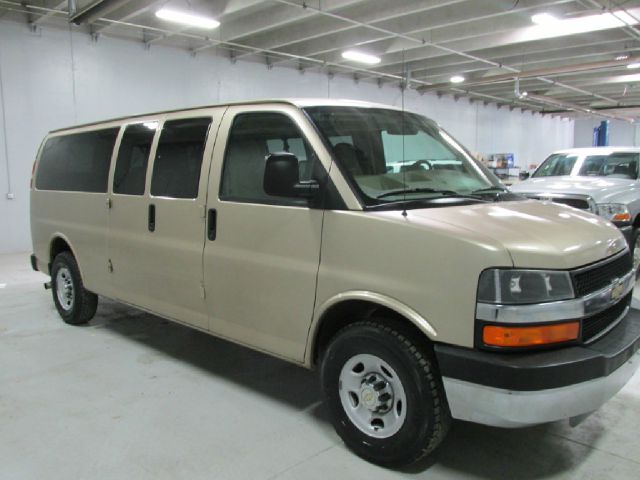 Chevrolet Express 2009 photo 3