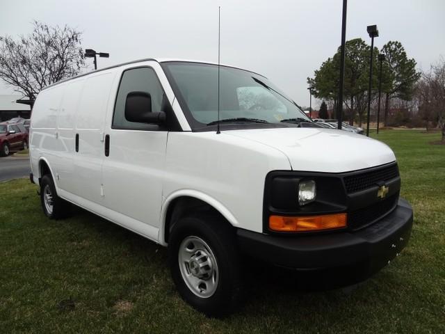 Chevrolet Express 2009 photo 3