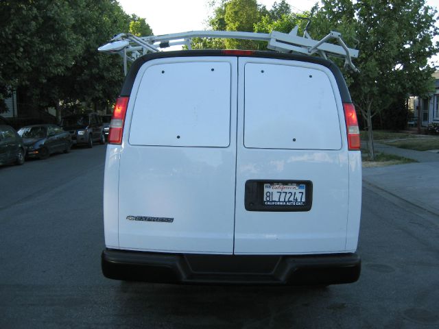 Chevrolet Express 2009 photo 6