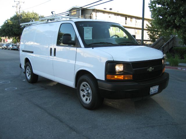 Chevrolet Express 2009 photo 7