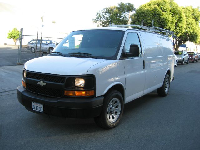 Chevrolet Express 2009 photo 8