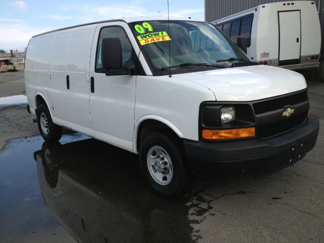 Chevrolet Express 2009 photo 4