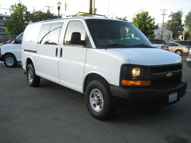 Chevrolet Express 2009 photo 4