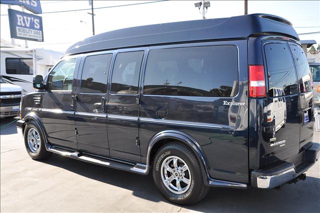 Chevrolet Express 2009 photo 1