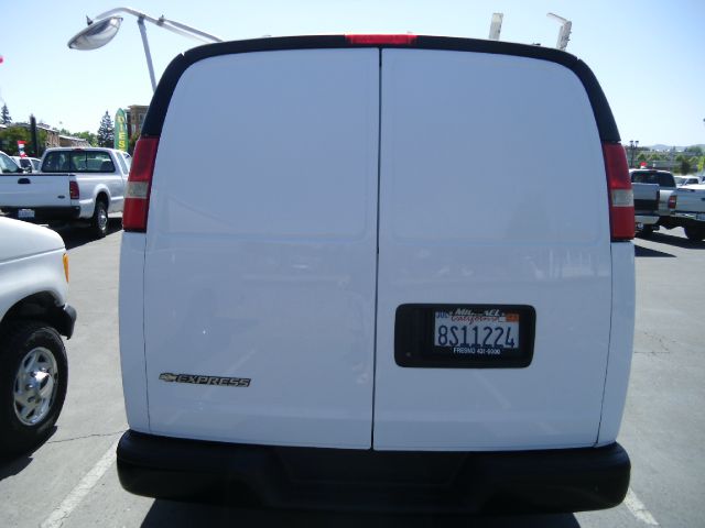 Chevrolet Express 2009 photo 5