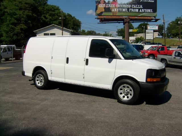 Chevrolet Express 2009 photo 3