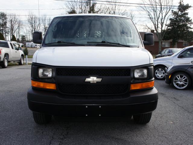 Chevrolet Express 2009 photo 1