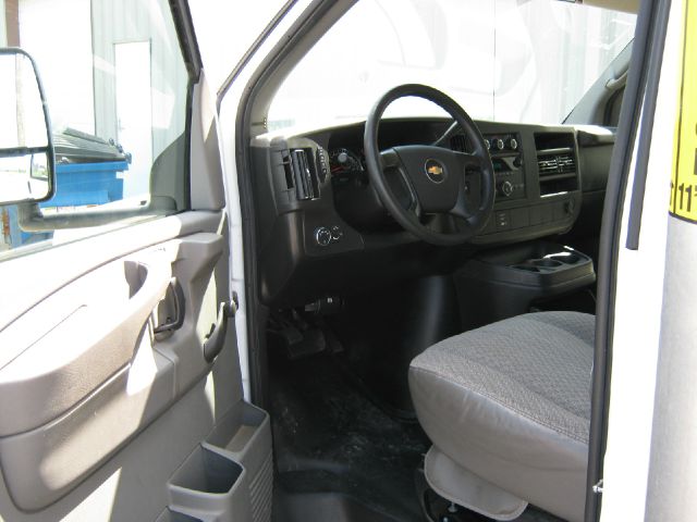 Chevrolet Express 2009 photo 4