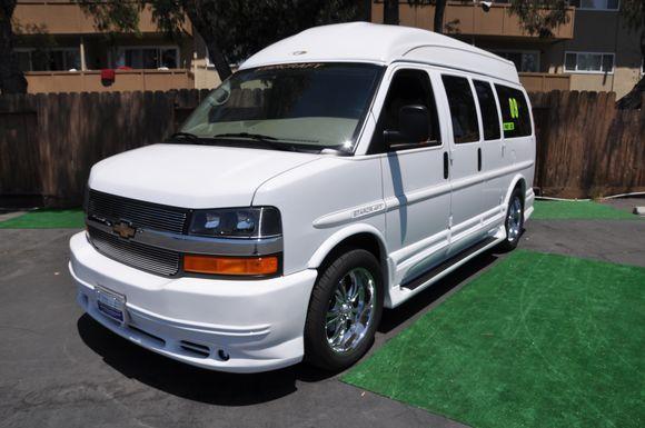 Chevrolet Express 2009 photo 1