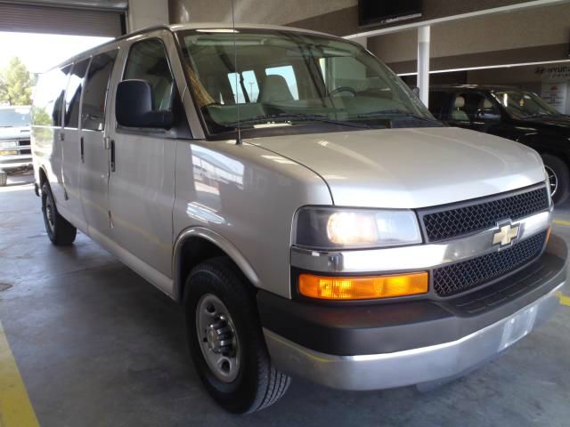 Chevrolet Express 2009 photo 2