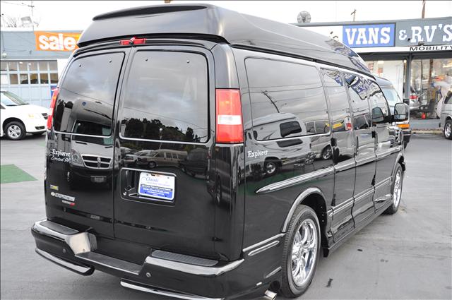 Chevrolet Express 2009 photo 3