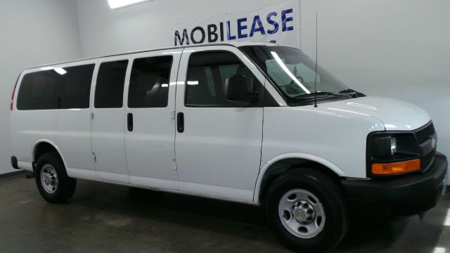 Chevrolet Express 2010 photo 4