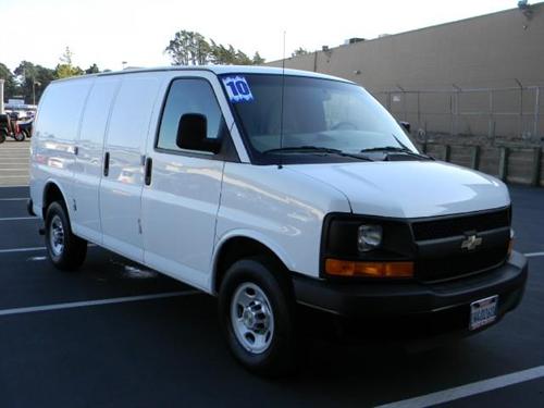 Chevrolet Express 2010 photo 1