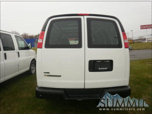 Chevrolet Express 2010 photo 3