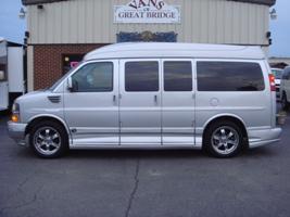 Chevrolet Express 2010 photo 3