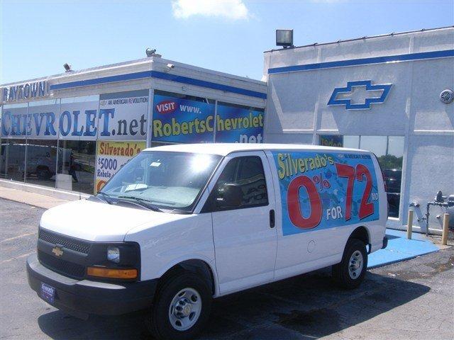 Chevrolet Express 2010 photo 3