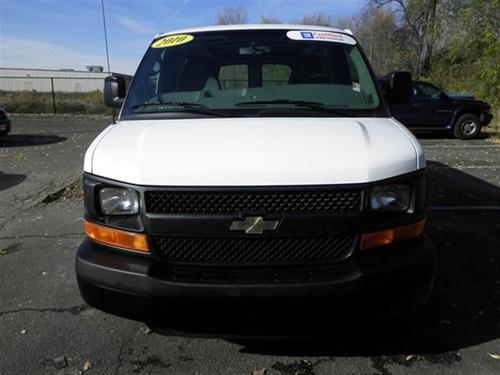 Chevrolet Express 2010 photo 1