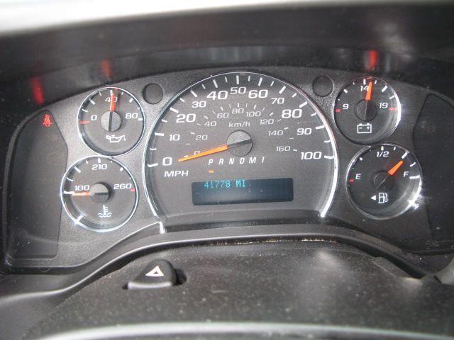 Chevrolet Express 2010 photo 3