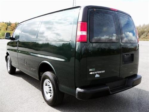 Chevrolet Express 2010 photo 2