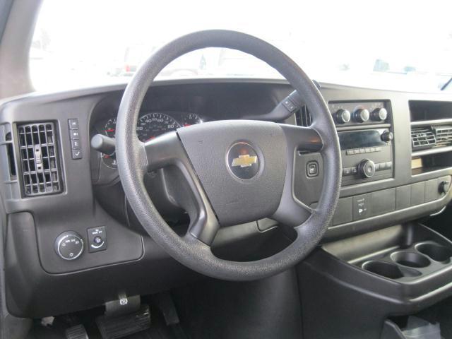 Chevrolet Express 2010 photo 4